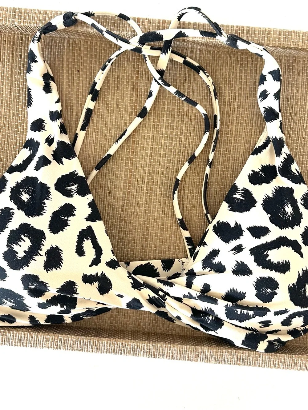 CRZ YOGA Leopard Print Twist Front Bikini Top NWOT - Picture 5 of 7